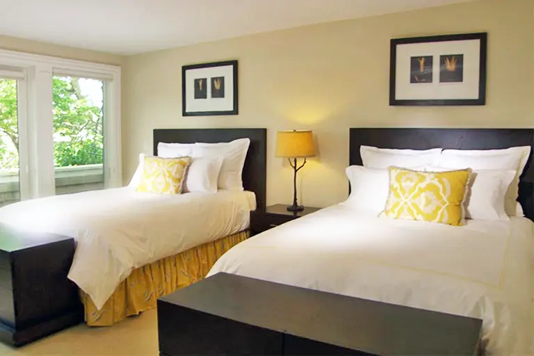 Double Bed